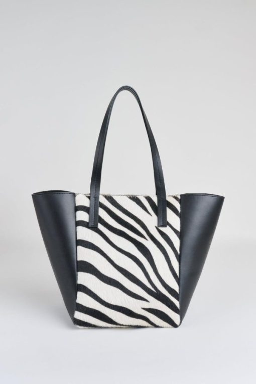 Urbanstorey.shop5ed09f04de 1